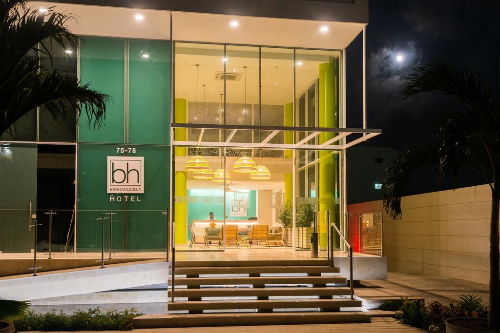 ホテル Bh Barranquilla バランキージャ エクステリア 写真