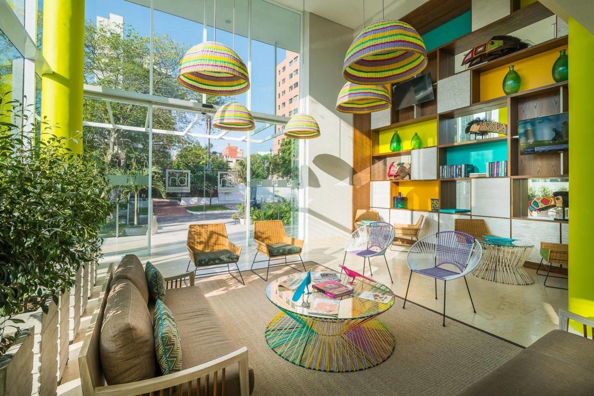 ホテル Bh Barranquilla バランキージャ エクステリア 写真