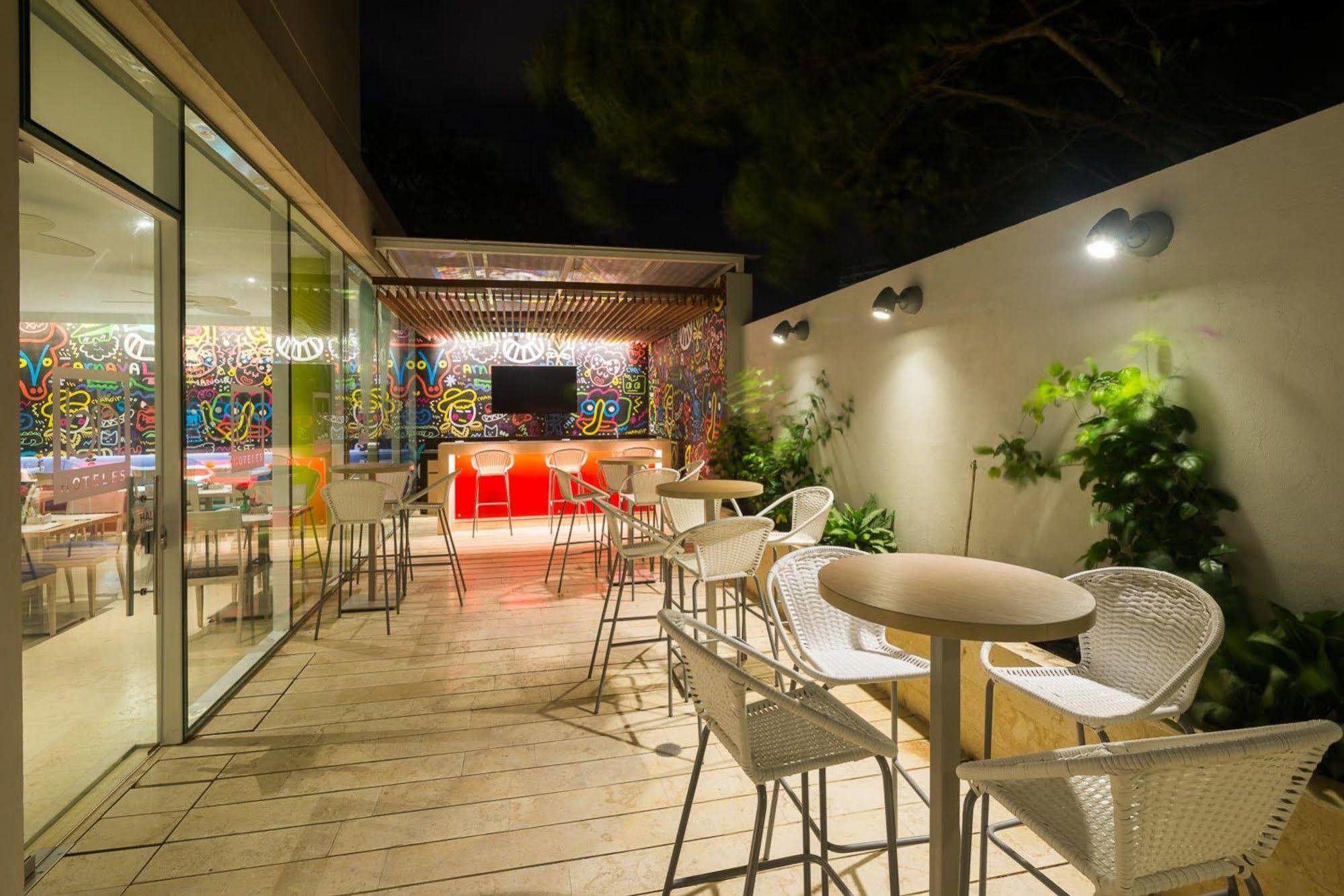 ホテル Bh Barranquilla バランキージャ エクステリア 写真