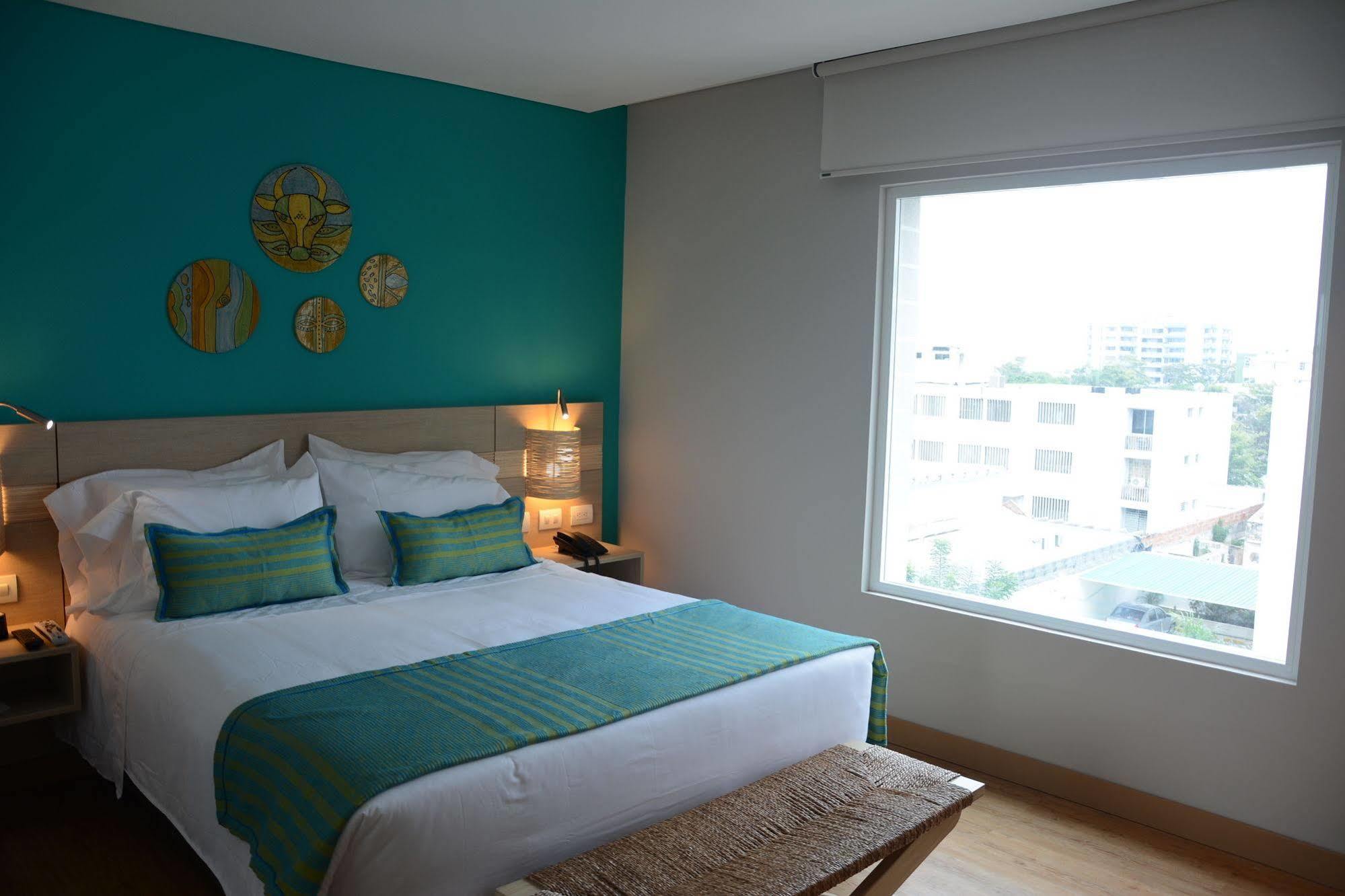 ホテル Bh Barranquilla バランキージャ エクステリア 写真