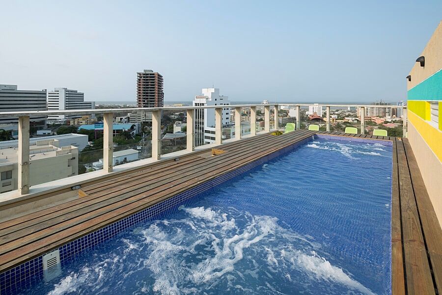 ホテル Bh Barranquilla バランキージャ エクステリア 写真